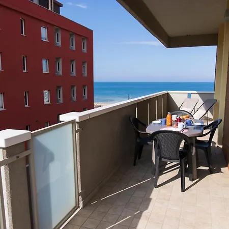 Nadi Con Vista Mare A By Yohome Apartment *